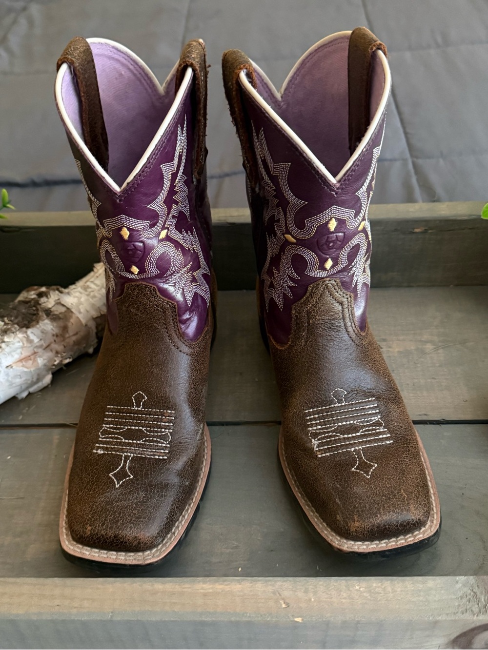 Brown & Purple Embroidered Western Cowgirl Boots Ariat Kids Size 1